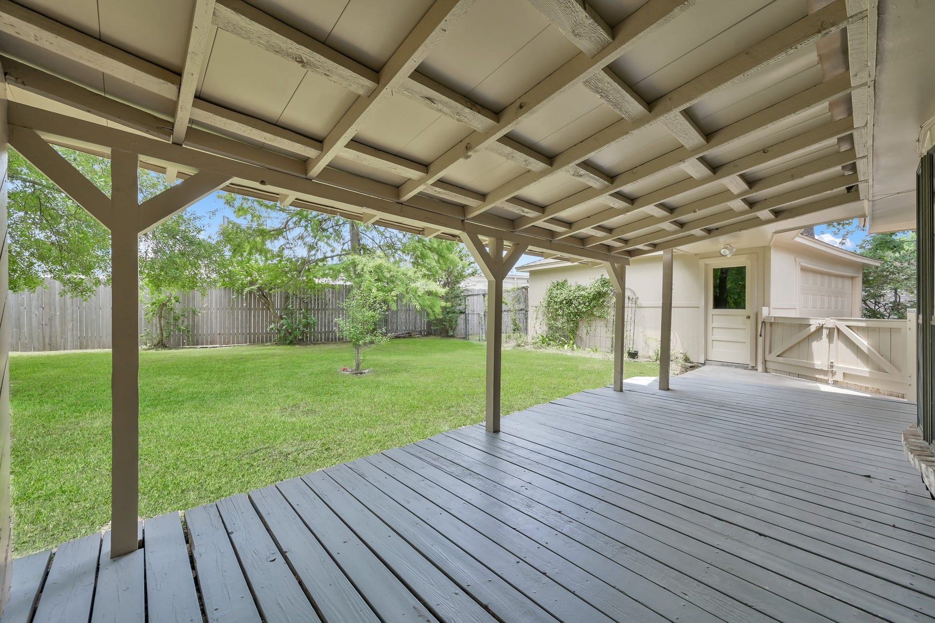 27110 Jimmy Lane, Oak Ridge North, TX 77385 27110 Jimmy Lane, Oak Ridge North, TX 77385