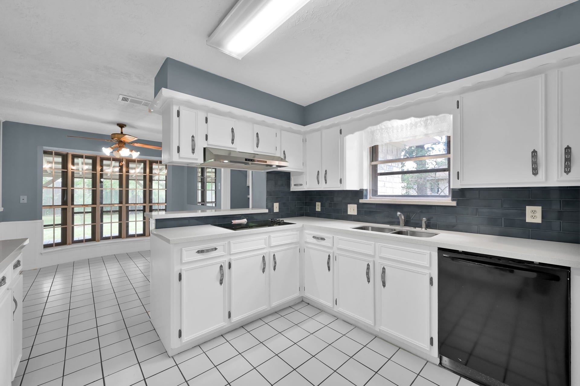 27110 Jimmy Lane, Oak Ridge North, TX 77385 27110 Jimmy Lane, Oak Ridge North, TX 77385