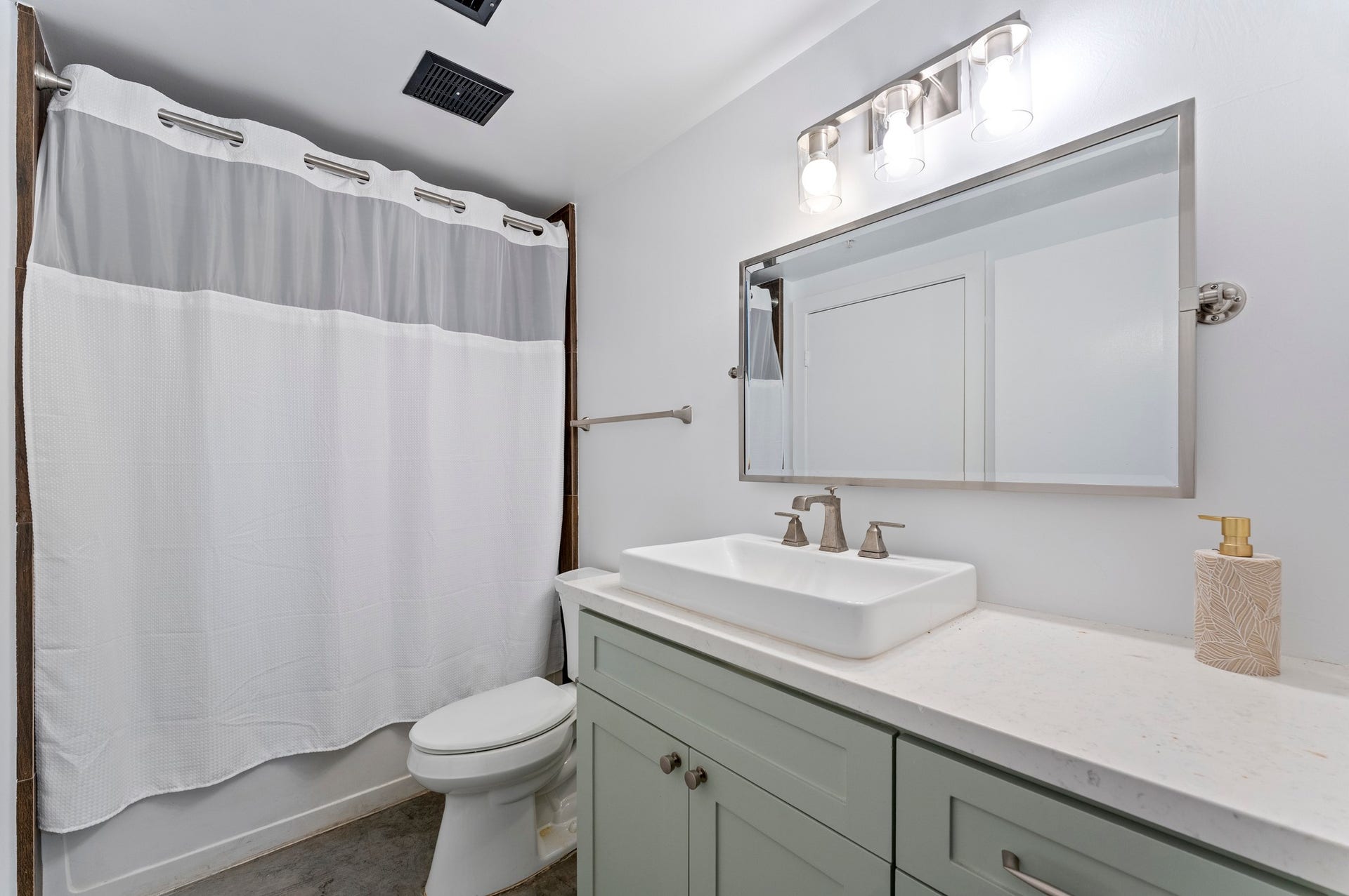 2000 Bagby Street, #7416, Houston, TX 77002 2000 Bagby Street, #7416, Houston, TX 77002