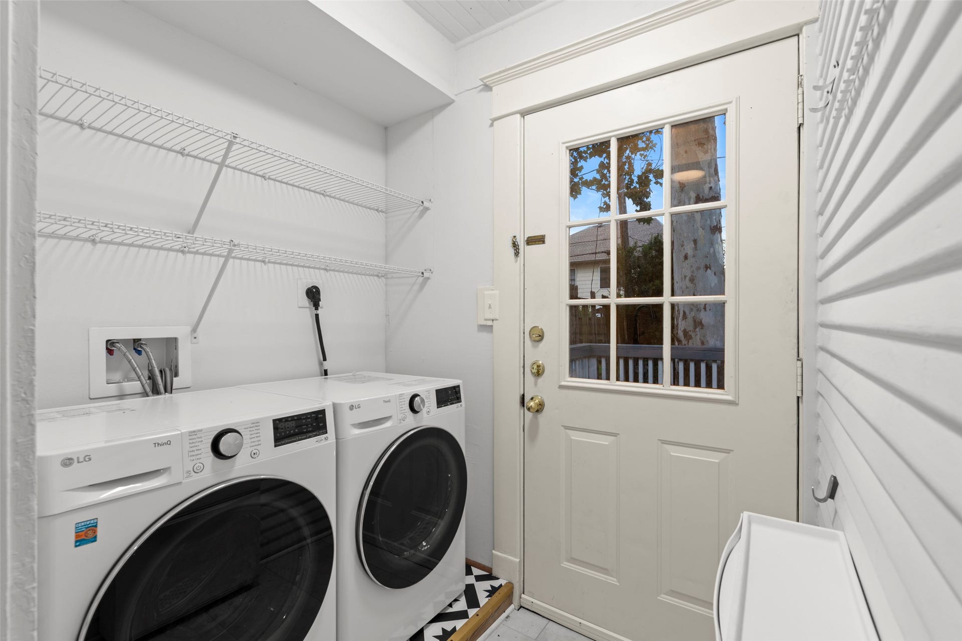 1412 Kipling Street, Houston, TX 77006 1412 Kipling Street, Houston, TX 77006