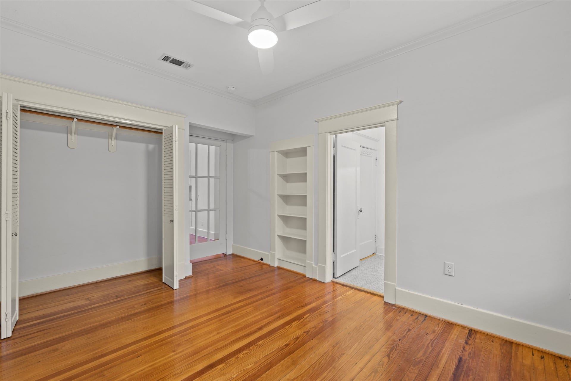 1412 Kipling Street, Houston, TX 77006 1412 Kipling Street, Houston, TX 77006