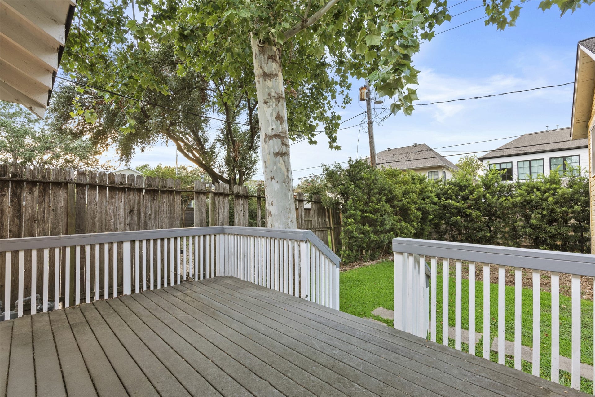 1412 Kipling Street, Houston, TX 77006 1412 Kipling Street, Houston, TX 77006