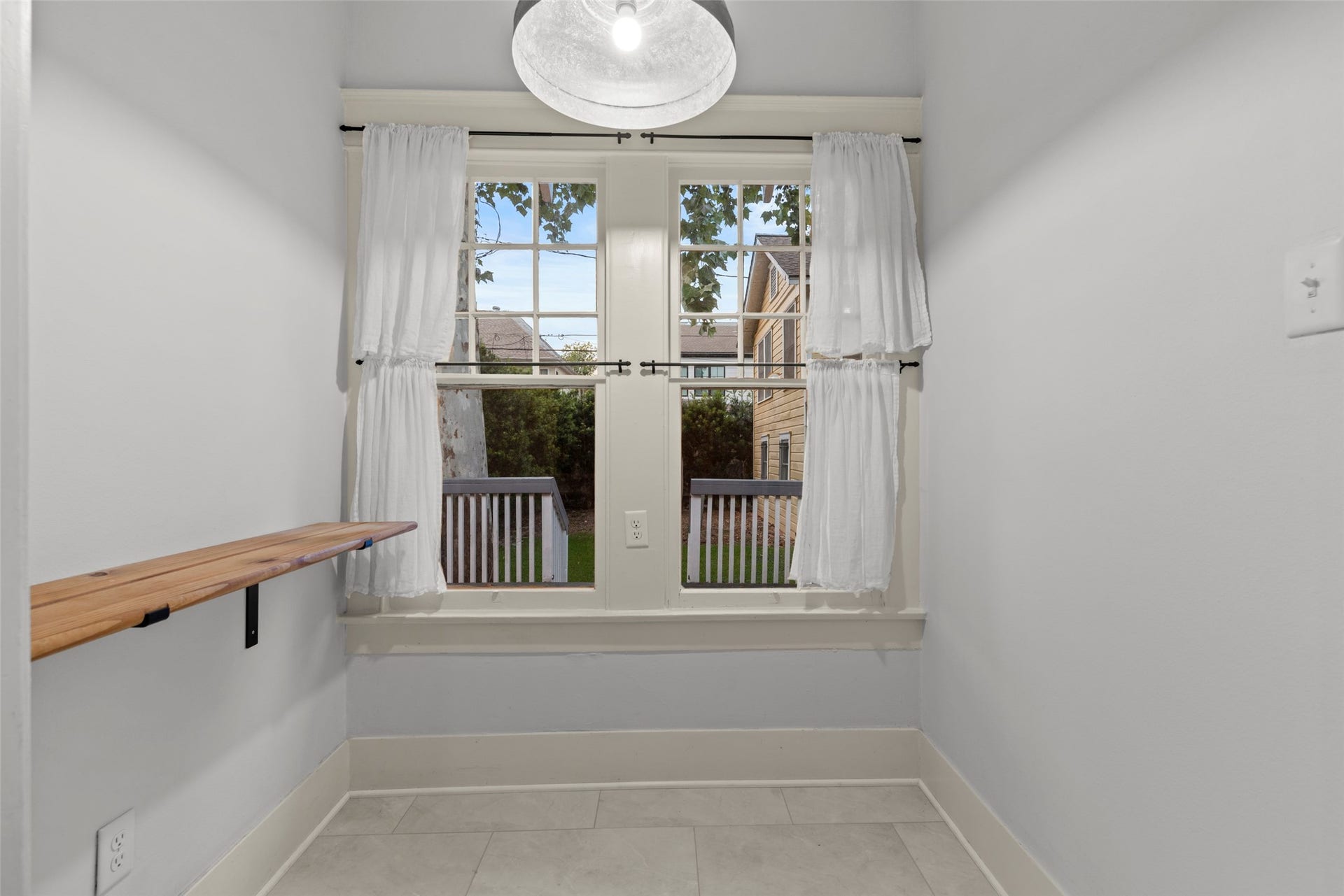 1412 Kipling Street, Houston, TX 77006 1412 Kipling Street, Houston, TX 77006