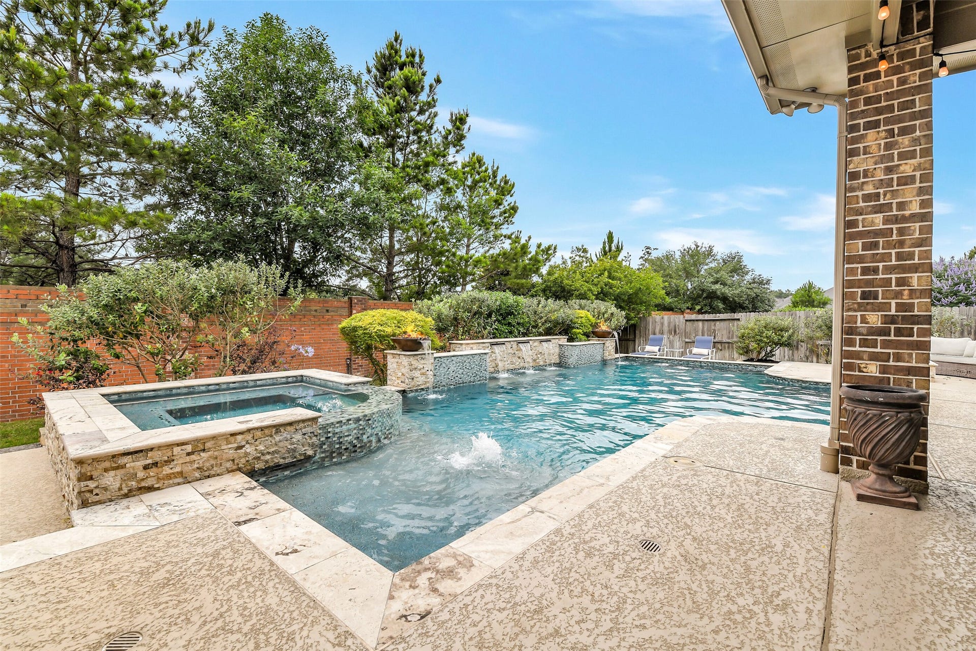 27614 Long Cliff Lane, Spring, TX 77386 27614 Long Cliff Lane, Spring, TX 77386