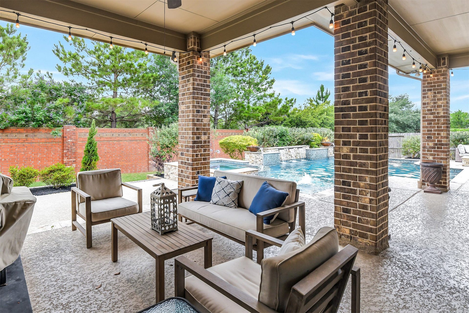 27614 Long Cliff Lane, Spring, TX 77386 27614 Long Cliff Lane, Spring, TX 77386
