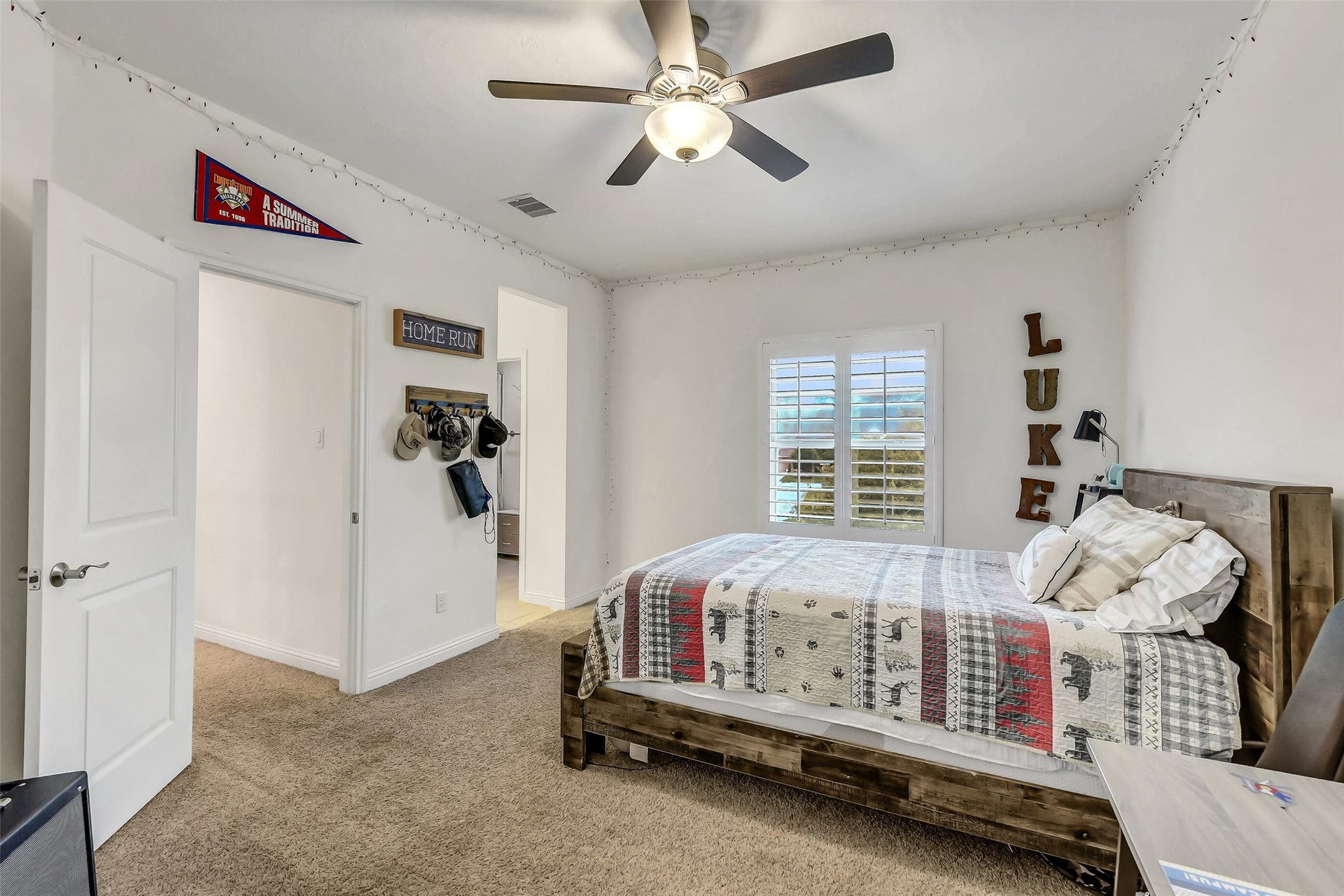 27614 Long Cliff Lane, Spring, TX 77386 27614 Long Cliff Lane, Spring, TX 77386