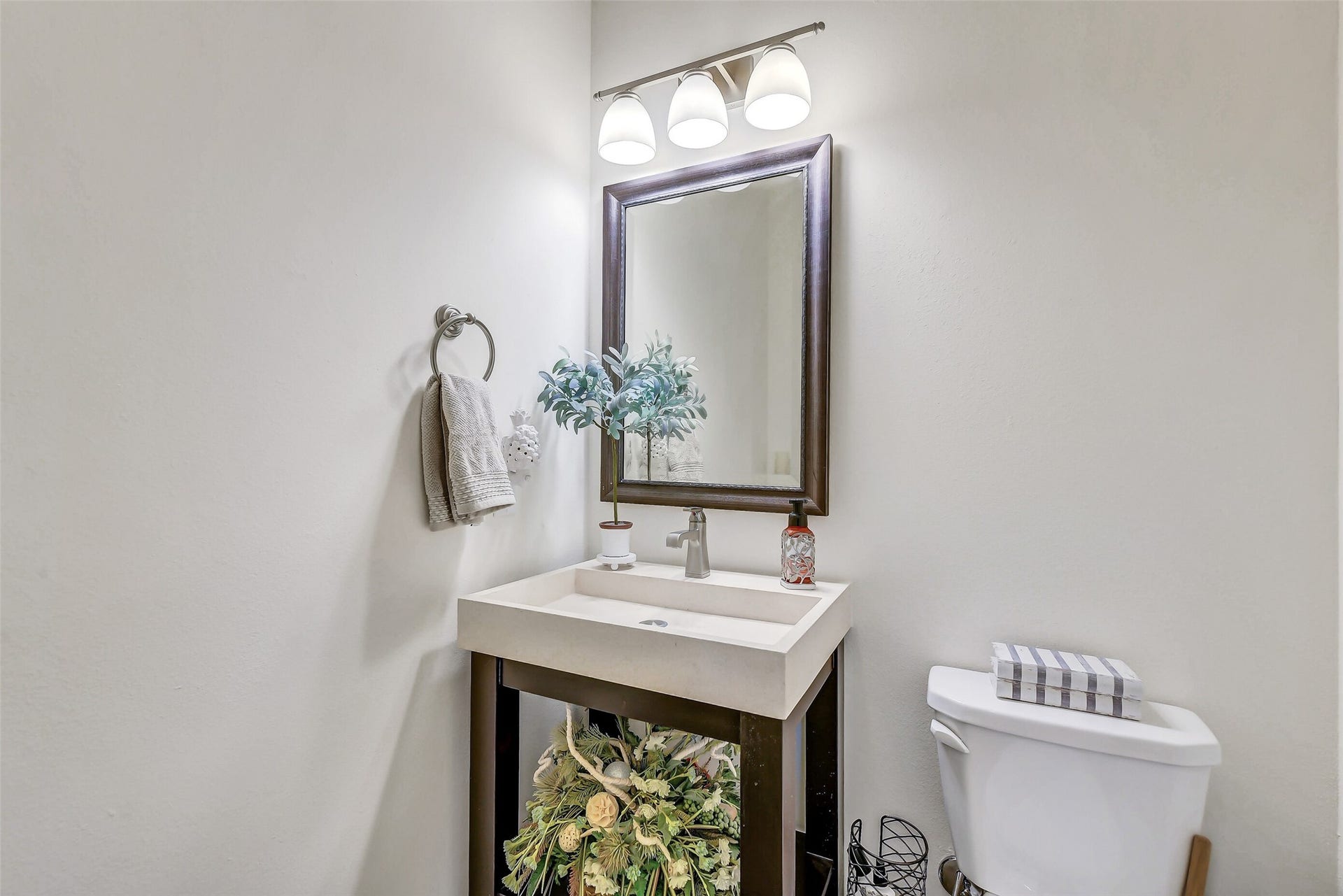 27614 Long Cliff Lane, Spring, TX 77386 27614 Long Cliff Lane, Spring, TX 77386