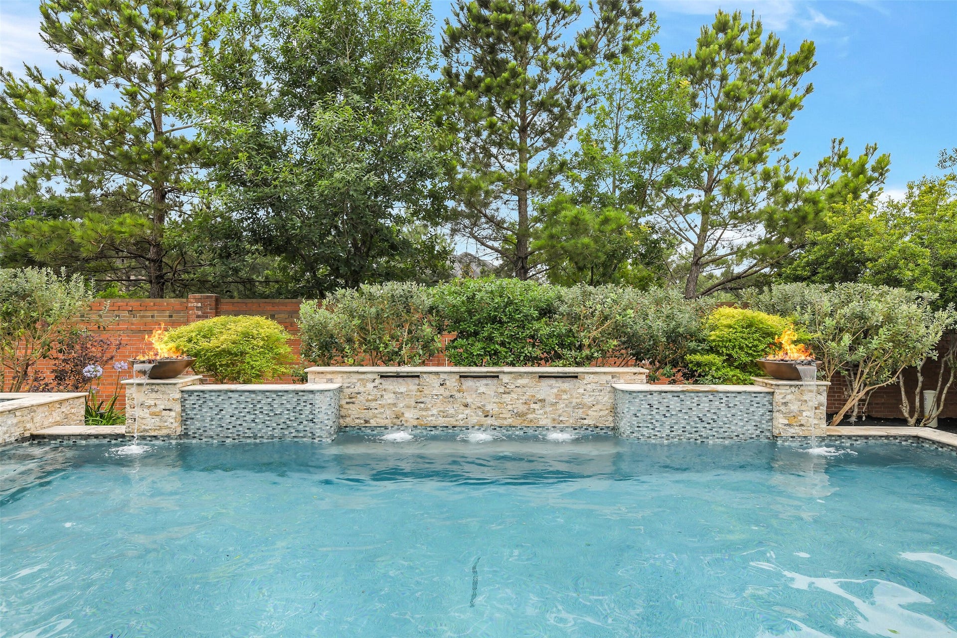 27614 Long Cliff Lane, Spring, TX 77386 27614 Long Cliff Lane, Spring, TX 77386