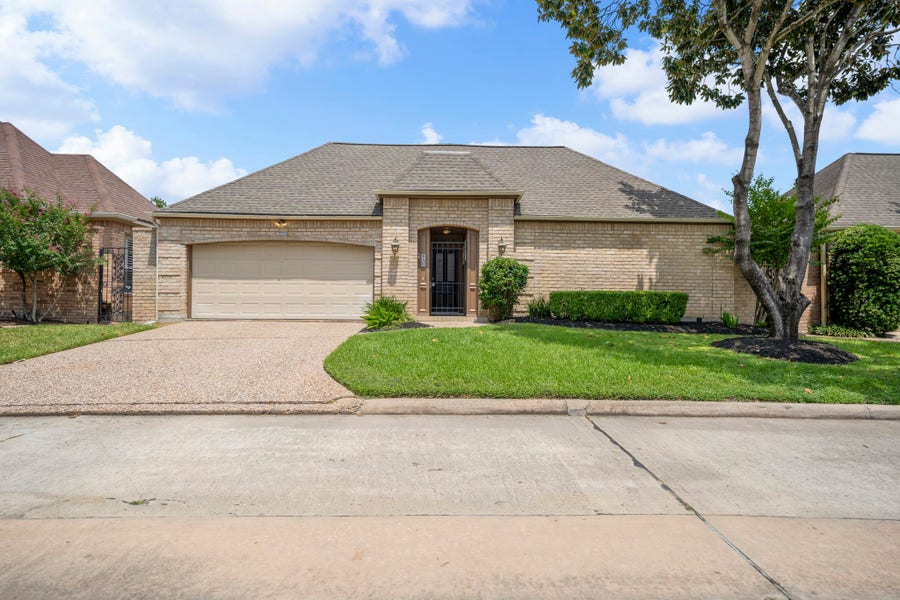 Property photo for 350 Champions Colony III, Houston, TX