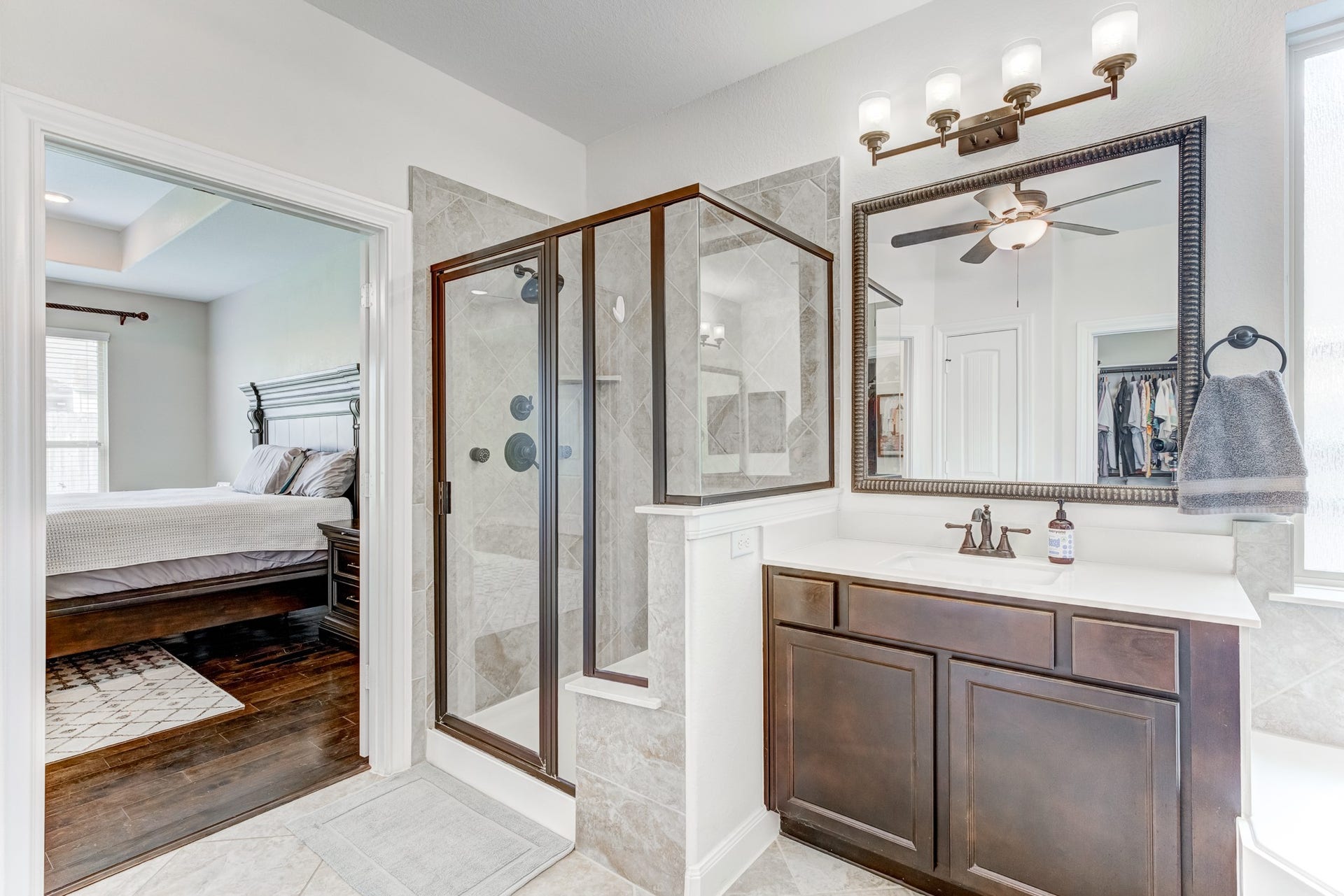 13502 Sorghum Drive, Rosharon, TX 77583 Primary bathroom with separate tub and shower