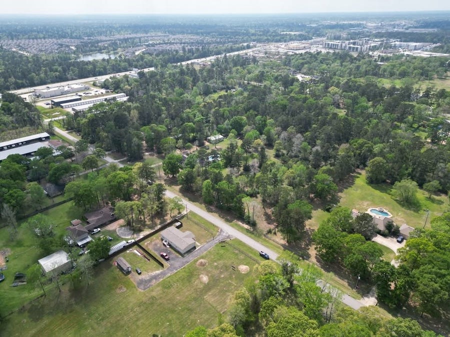 Property photo for 14092 Horseshoe Bend, Conroe, TX