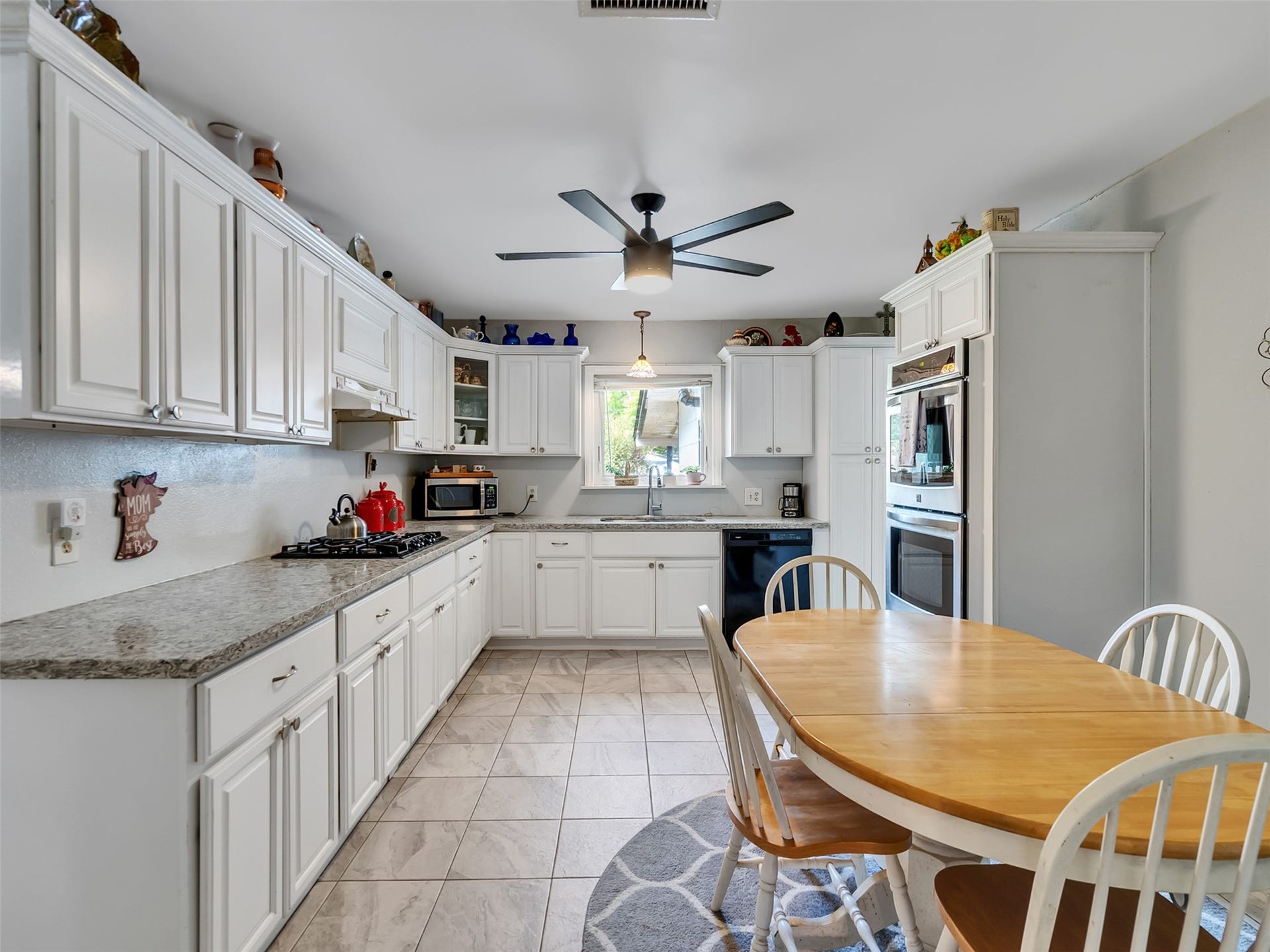 905 Bartlett Road, Katy, TX 77493