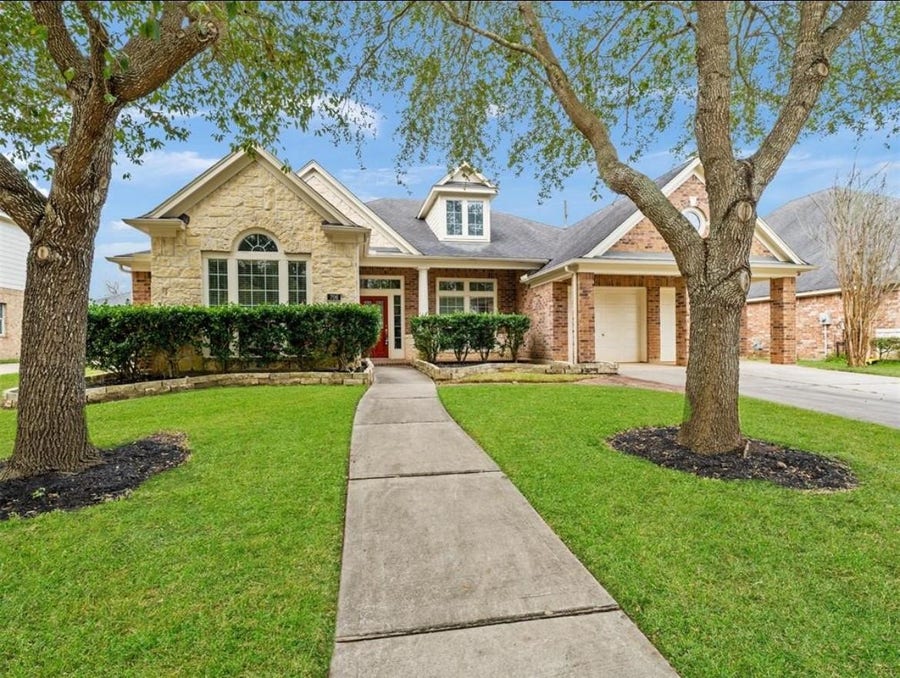 Property photo for 706 Silver Creek Circle, Richmond, TX