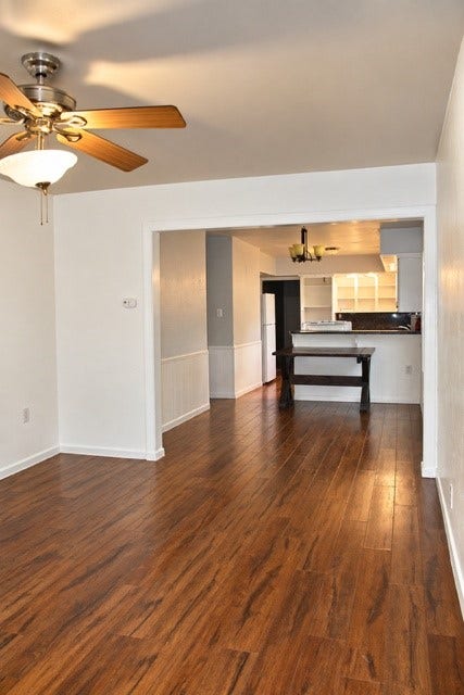 510 Sammon Drive, Humble, TX 77338 510 Sammon Drive, Humble, TX 77338