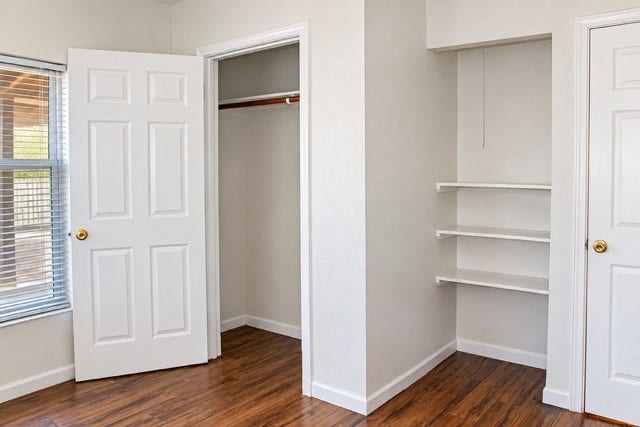 510 Sammon Drive, Humble, TX 77338 510 Sammon Drive, Humble, TX 77338