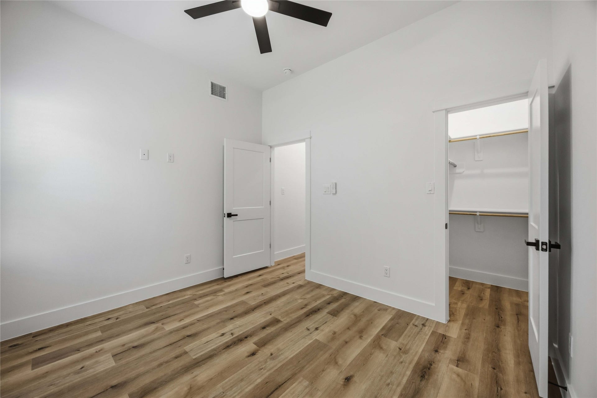 3211 Market Street, #A, Houston, TX 77020 3211 Market Street, #A, Houston, TX 77020