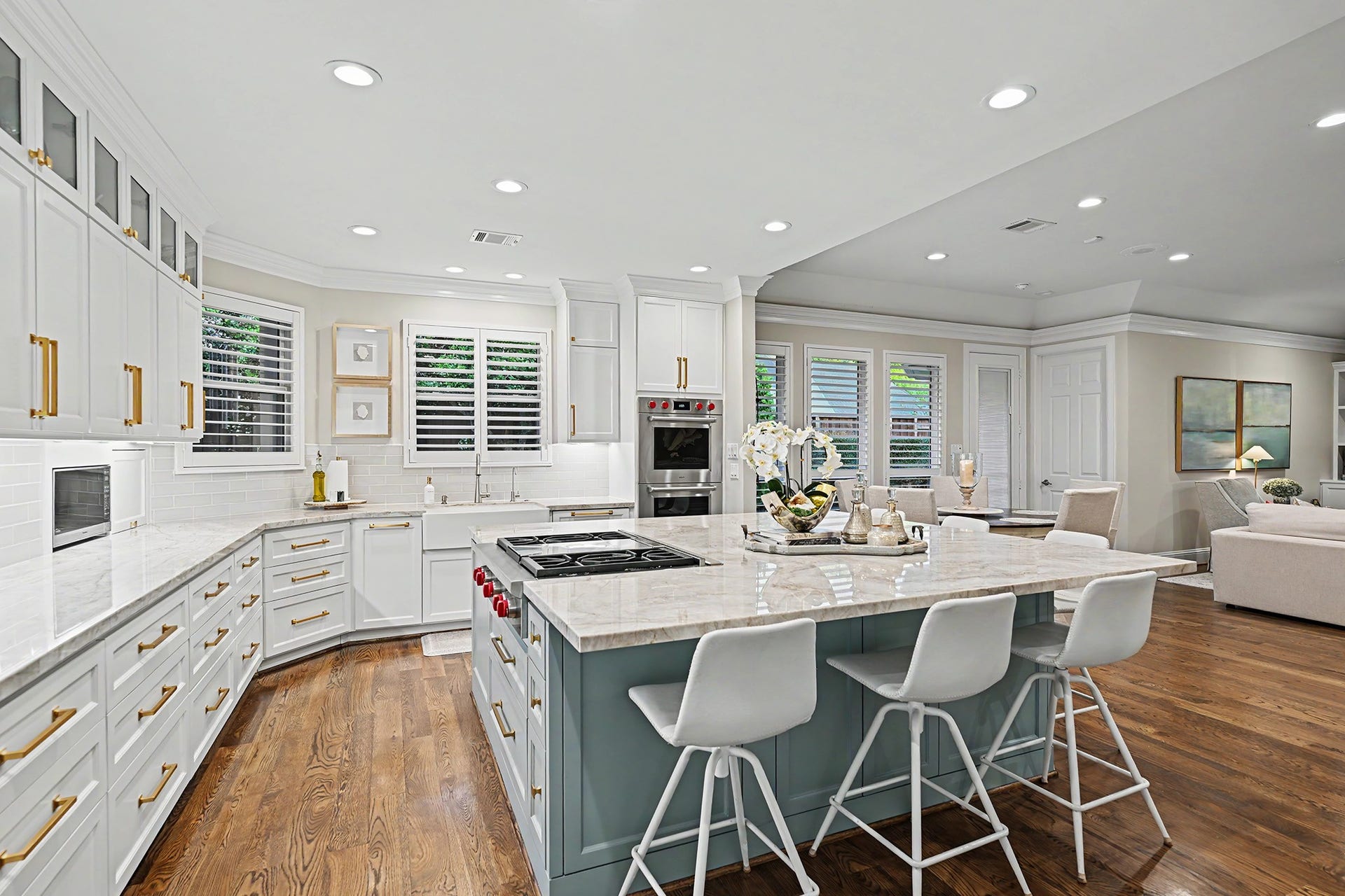 919 Bayou Parkway, Houston, TX 77077 919 Bayou Parkway, Houston, TX 77077