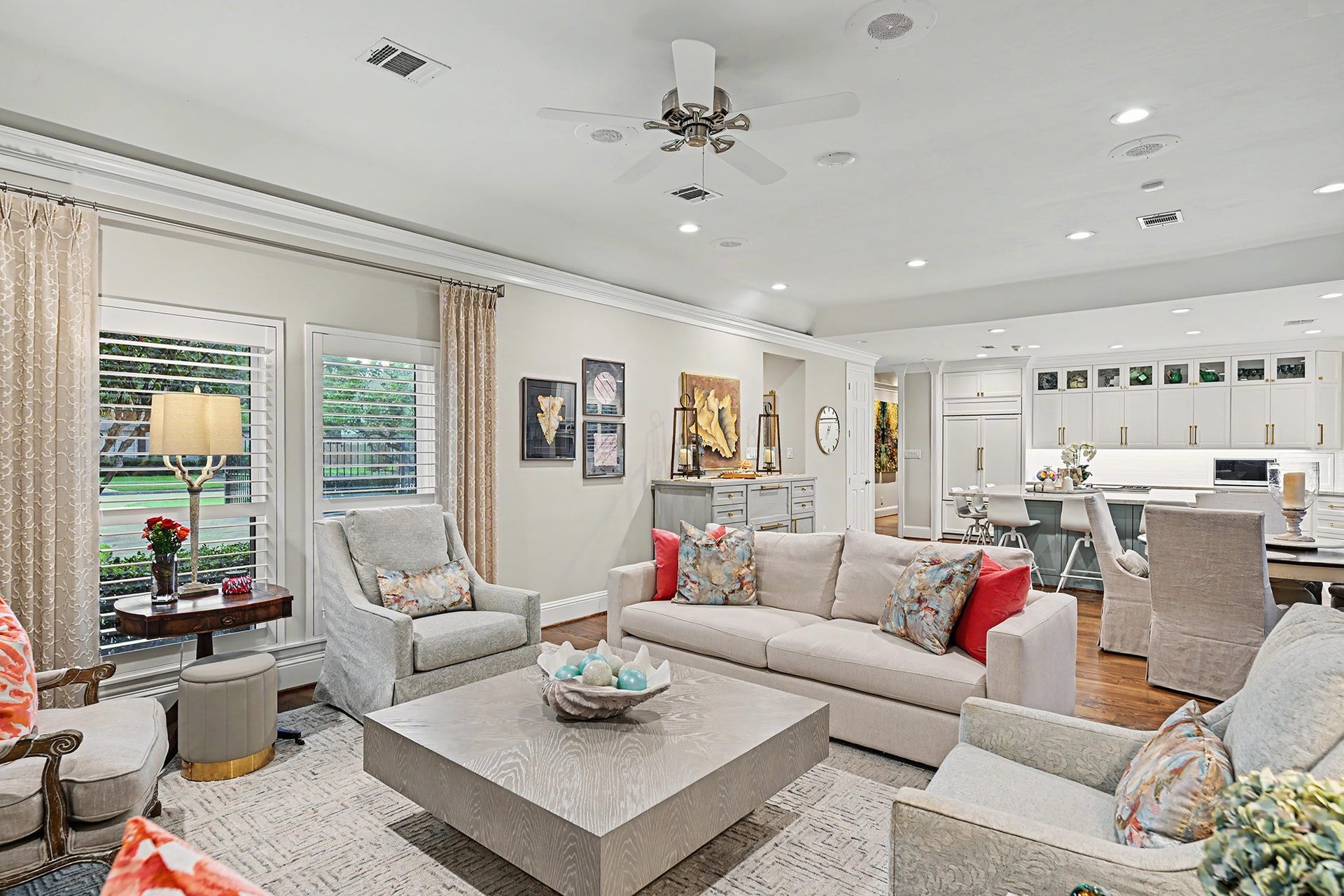 919 Bayou Parkway, Houston, TX 77077 919 Bayou Parkway, Houston, TX 77077