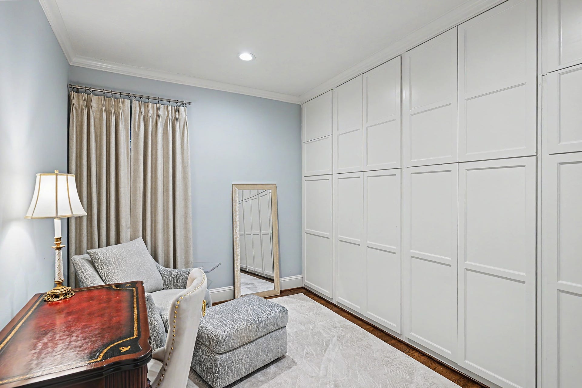 919 Bayou Parkway, Houston, TX 77077 919 Bayou Parkway, Houston, TX 77077