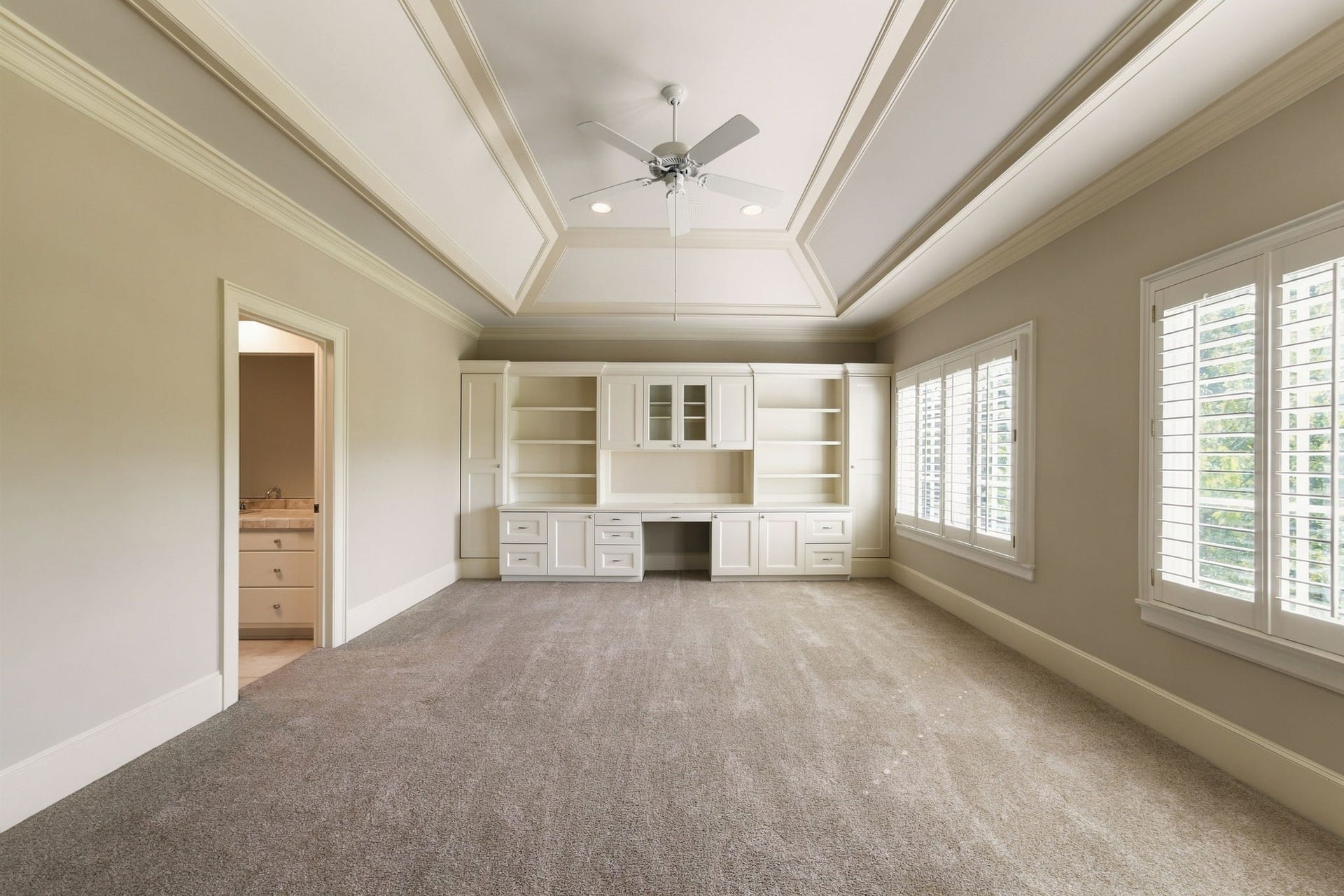 2826 Robinhood Street, West University Place, TX 77005 2826 Robinhood Street, West University Place, TX 77005