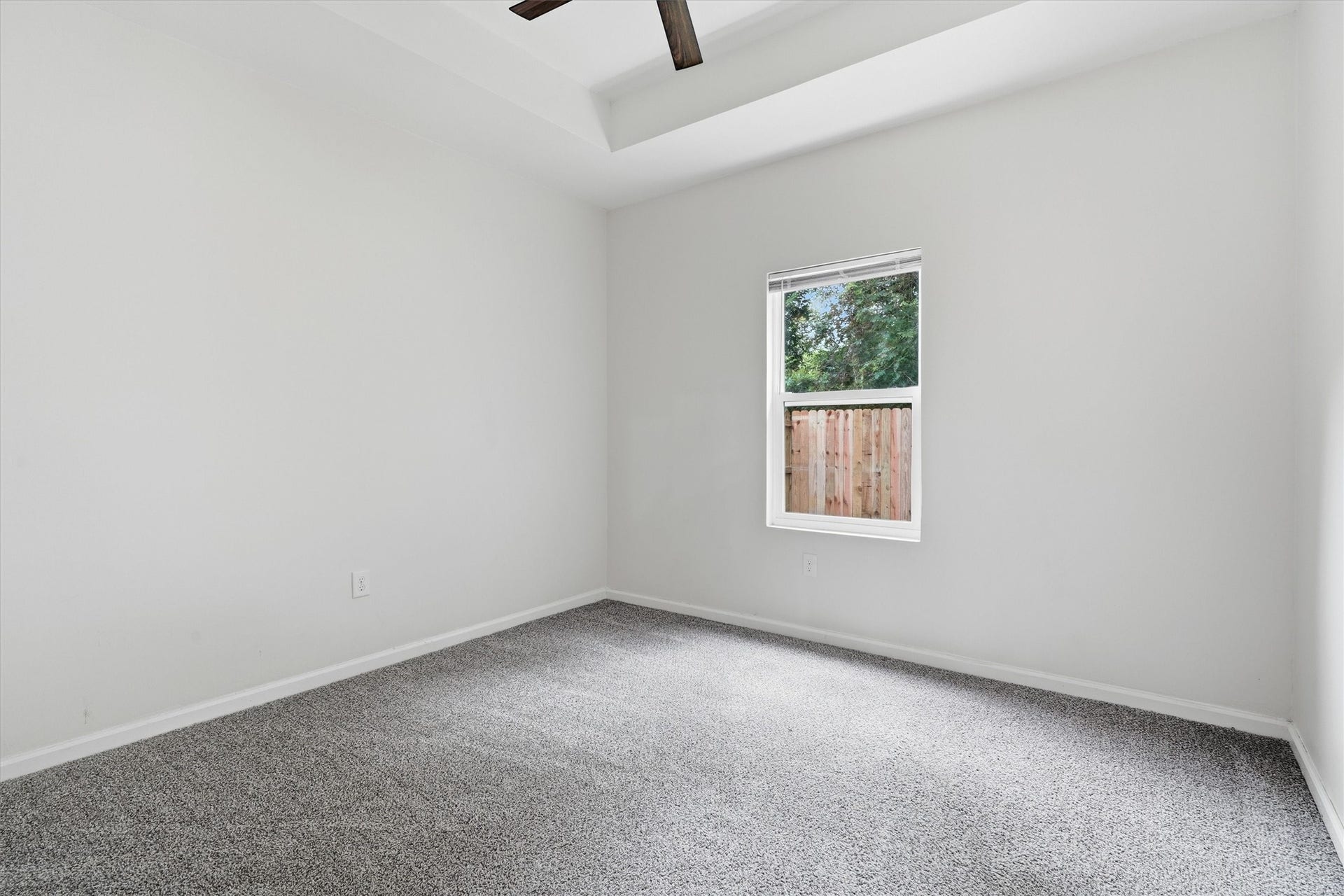 6109 Woodrow Street, Texas City, TX 77591 Secondary bedroom