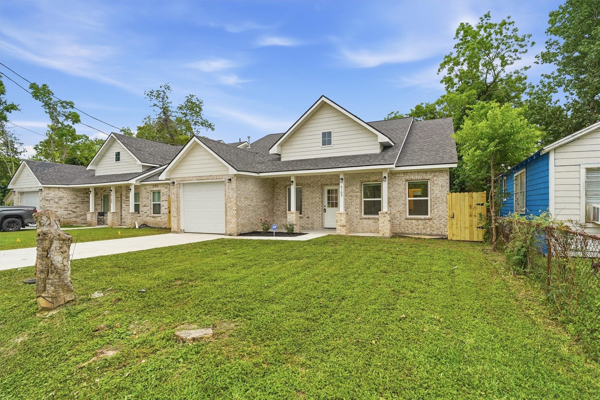 6109 Woodrow Street, Texas City, TX 77591 Spacious front yard and charming curb appeal