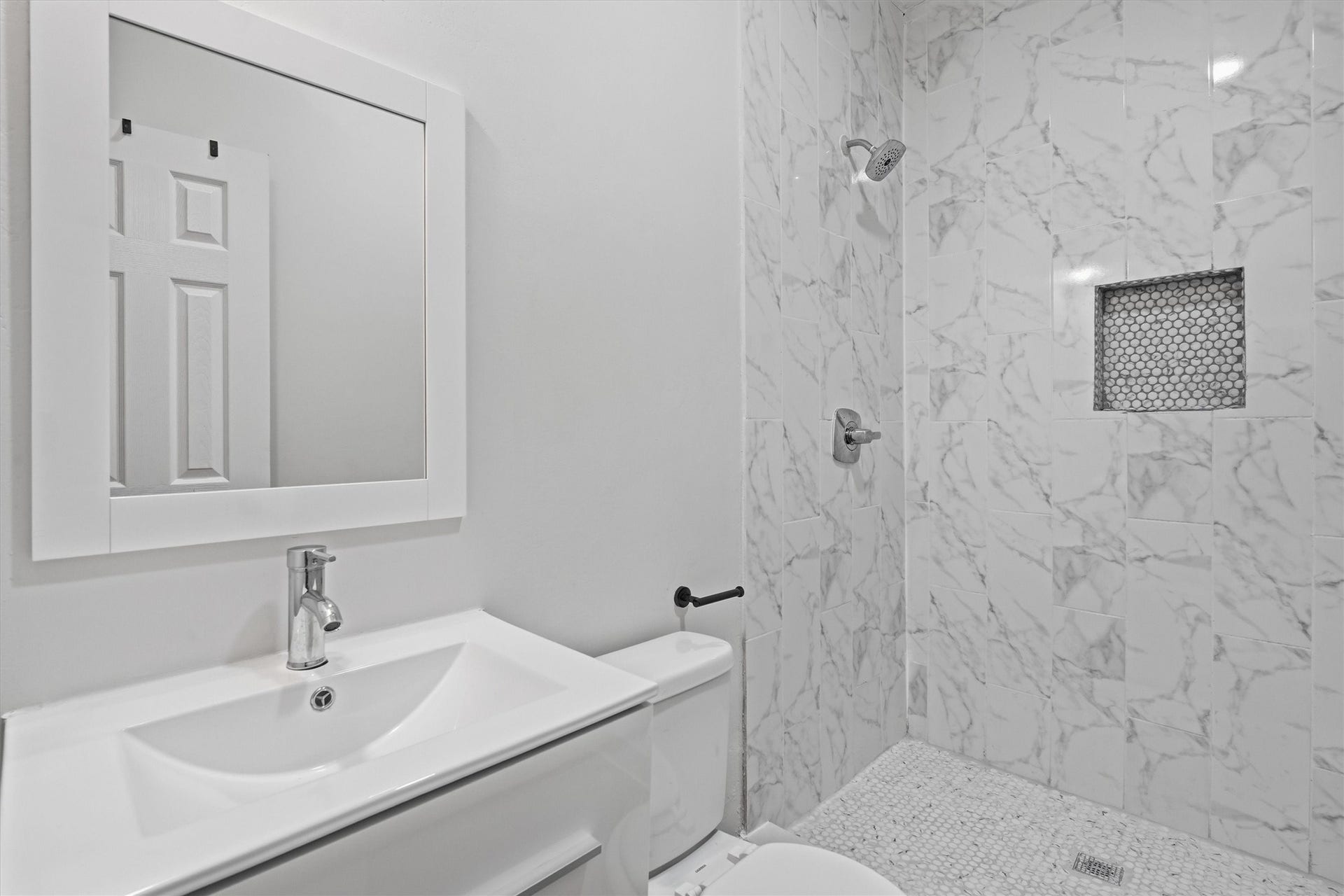 6109 Woodrow Street, Texas City, TX 77591 Secondary bathroom, fully tiled stand alone shower