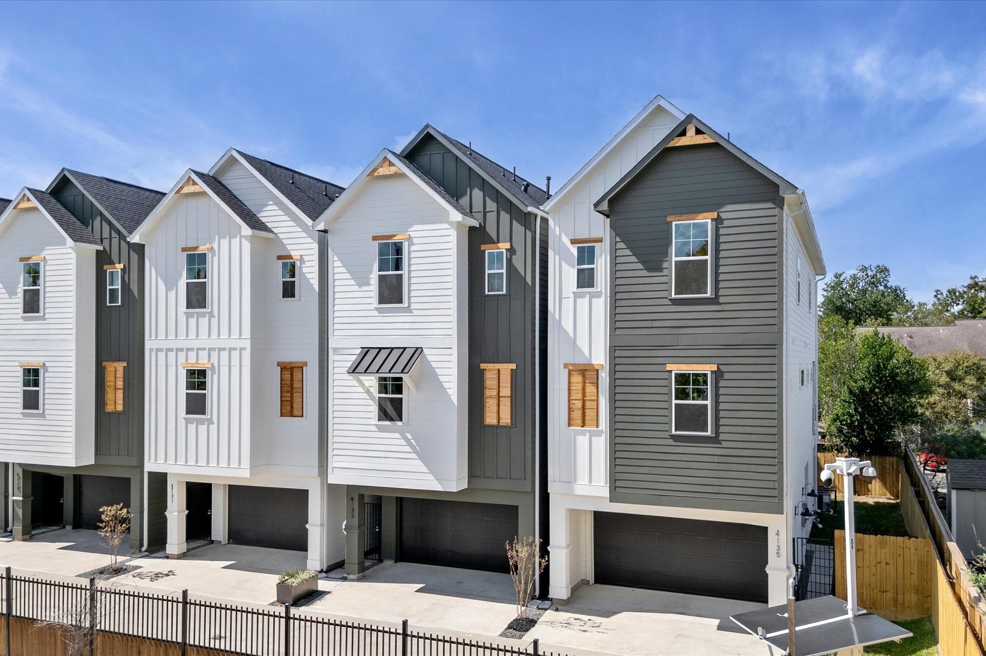 4127 De George Street, Houston, TX 77009 4127 De George Street, Houston, TX 77009