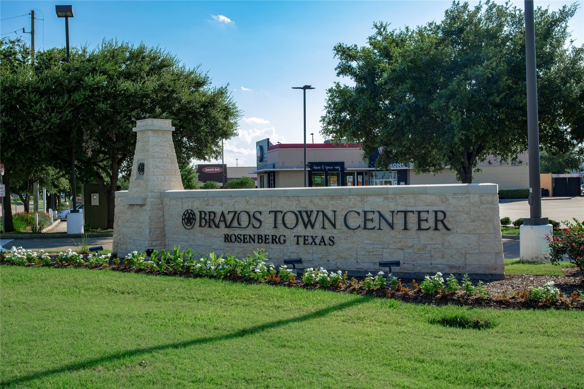 5223 Silk Petal Drive, Rosenberg, TX 77471 5223 Silk Petal Drive, Rosenberg, TX 77471