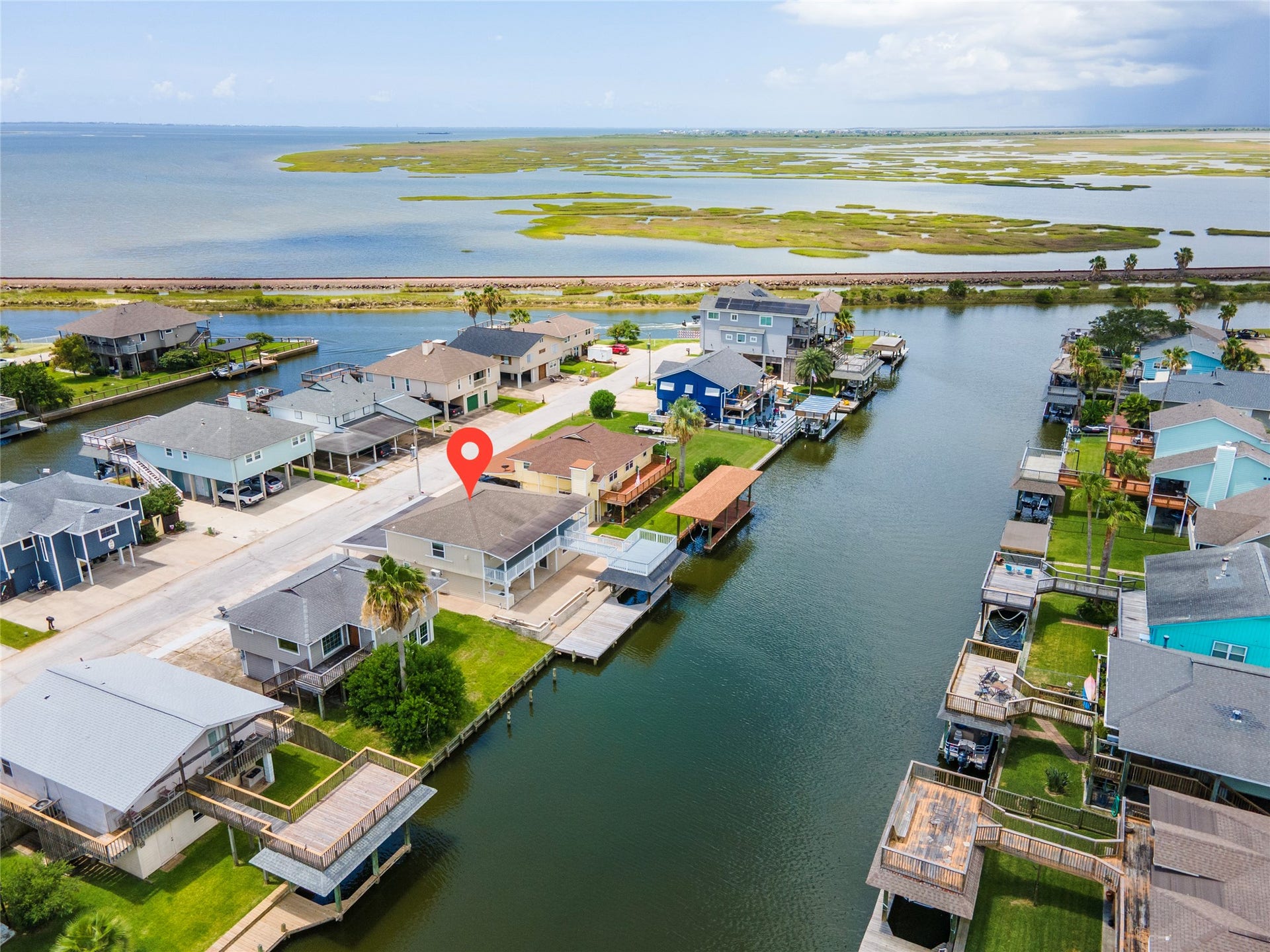 920 Bonita Street, Bayou Vista, TX 77563 920 Bonita Street, Bayou Vista, TX 77563
