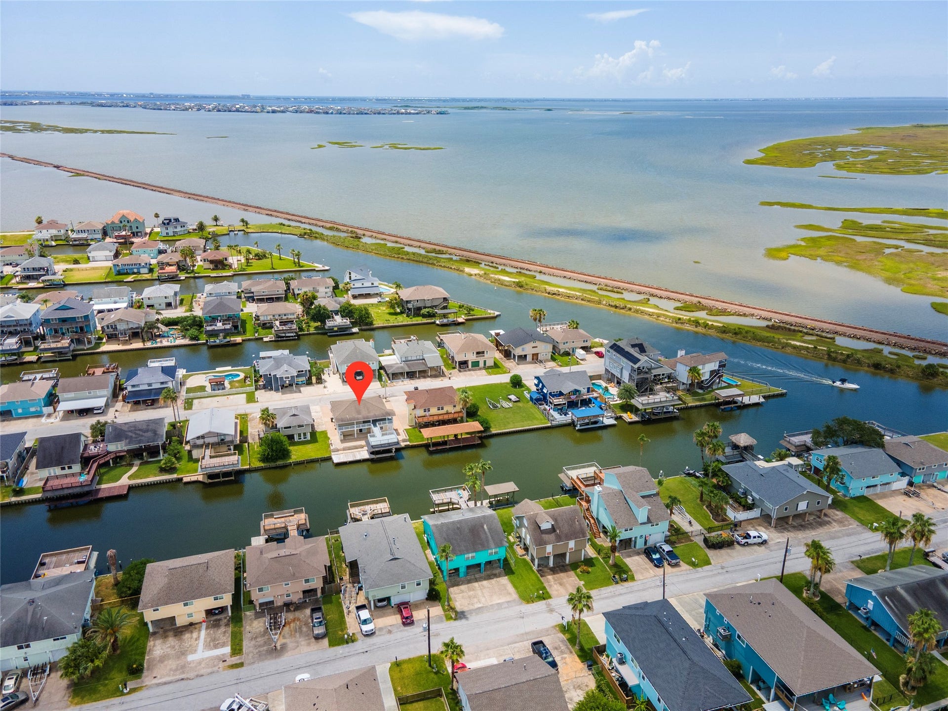 920 Bonita Street, Bayou Vista, TX 77563 920 Bonita Street, Bayou Vista, TX 77563
