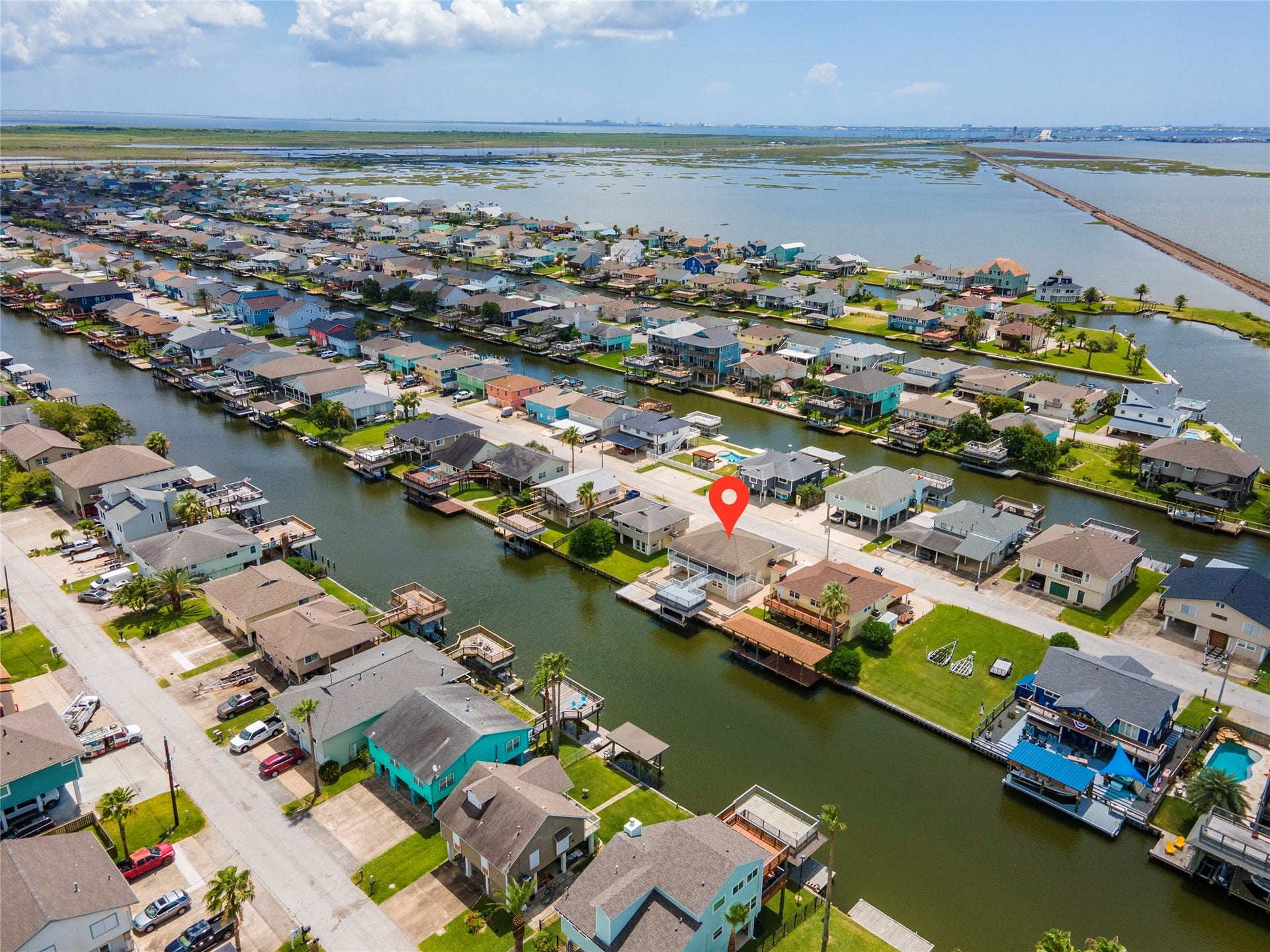 920 Bonita Street, Bayou Vista, TX 77563 920 Bonita Street, Bayou Vista, TX 77563