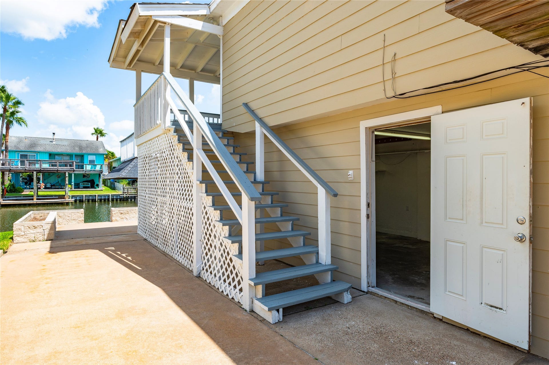 920 Bonita Street, Bayou Vista, TX 77563 920 Bonita Street, Bayou Vista, TX 77563