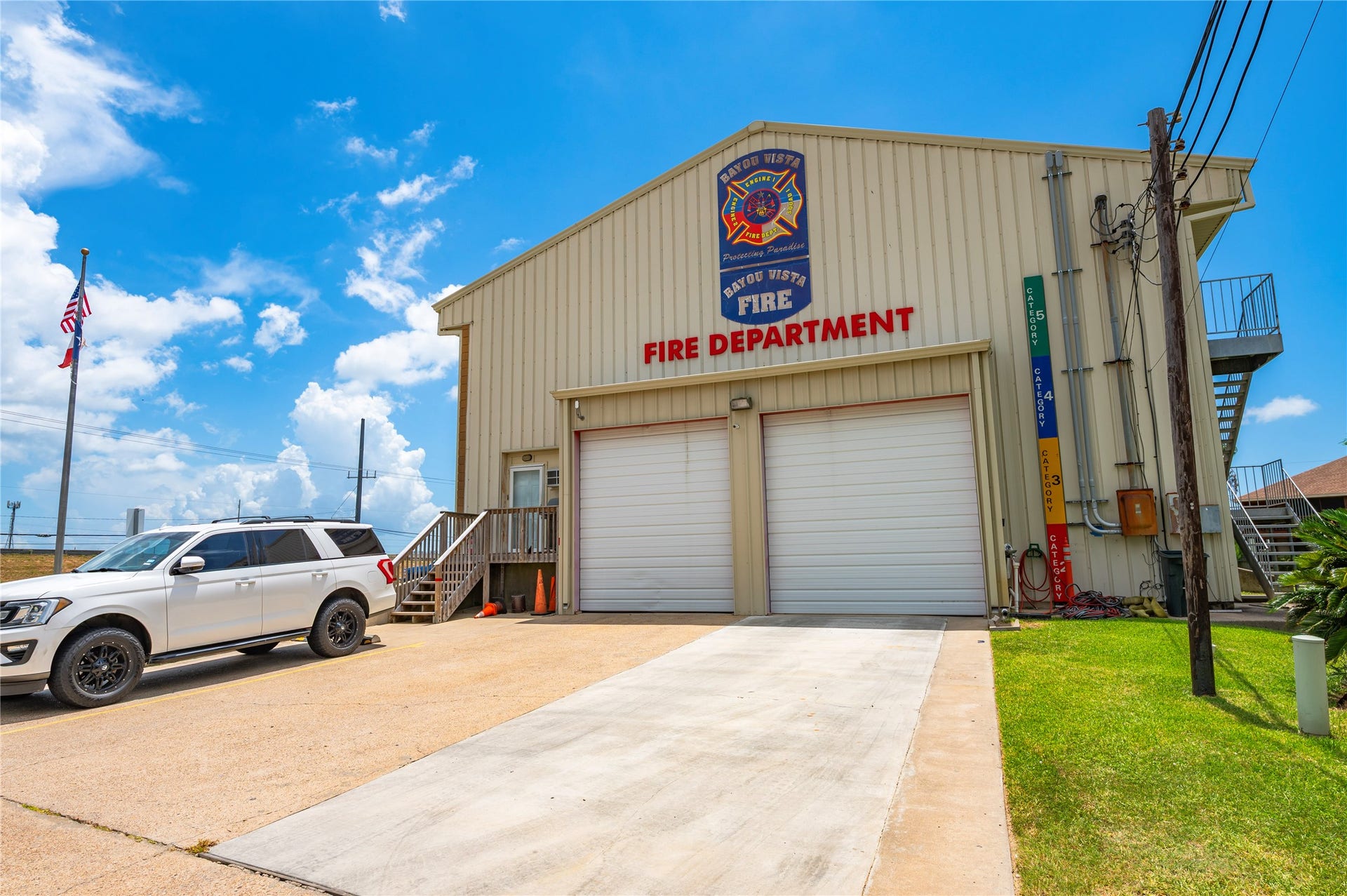 920 Bonita Street, Bayou Vista, TX 77563 920 Bonita Street, Bayou Vista, TX 77563