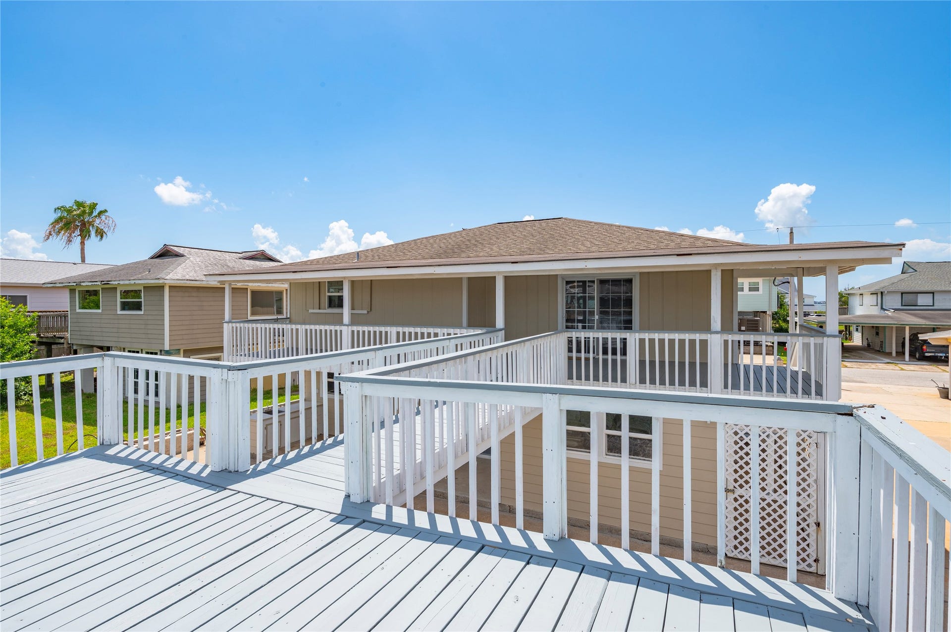 920 Bonita Street, Bayou Vista, TX 77563 920 Bonita Street, Bayou Vista, TX 77563