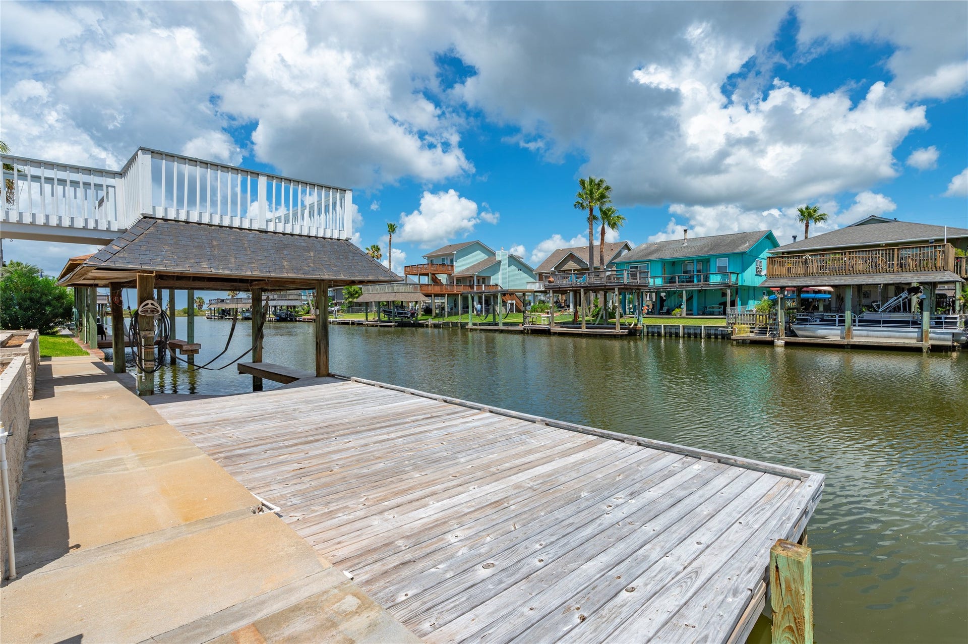 920 Bonita Street, Bayou Vista, TX 77563 920 Bonita Street, Bayou Vista, TX 77563
