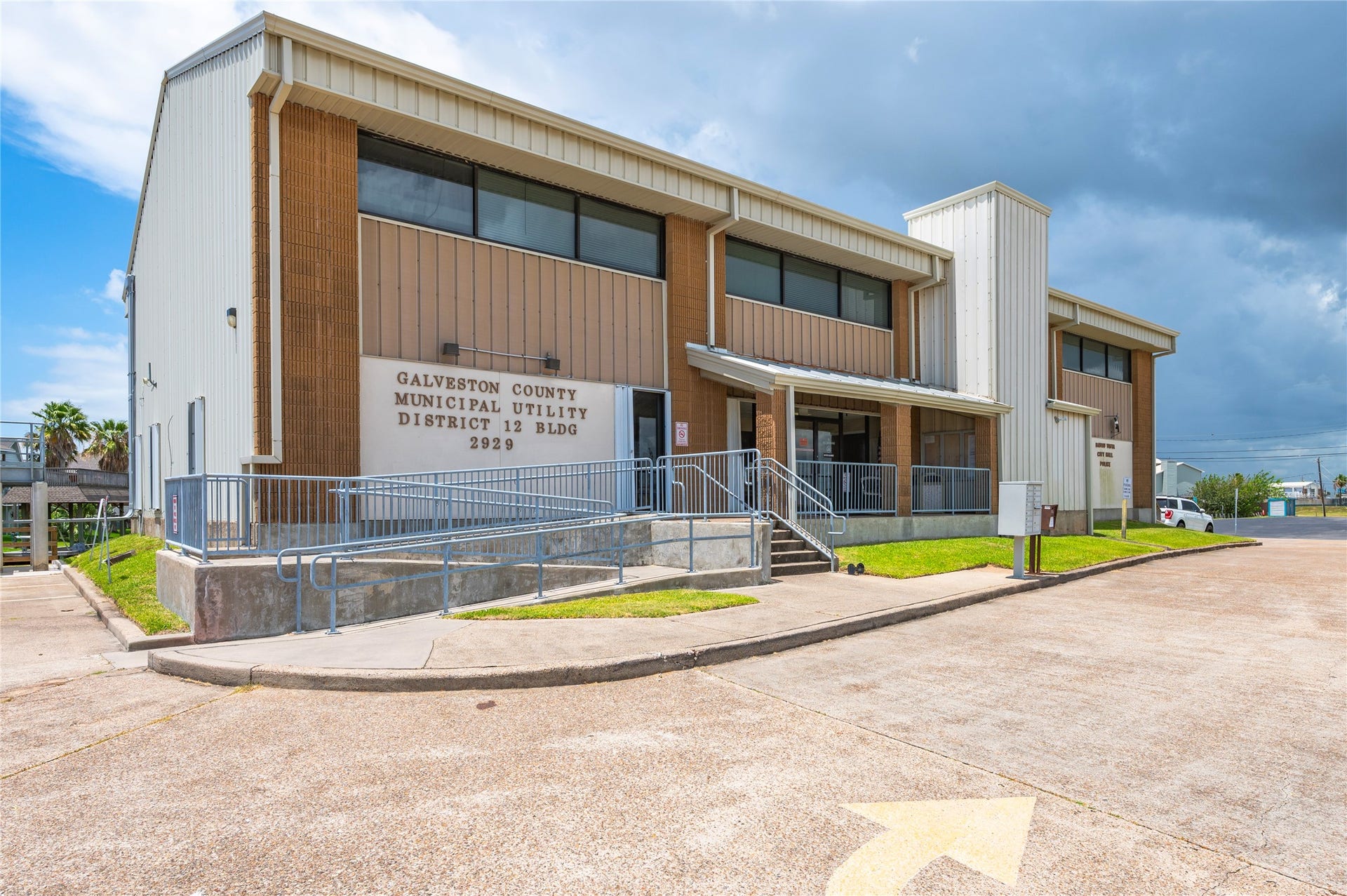 920 Bonita Street, Bayou Vista, TX 77563 920 Bonita Street, Bayou Vista, TX 77563