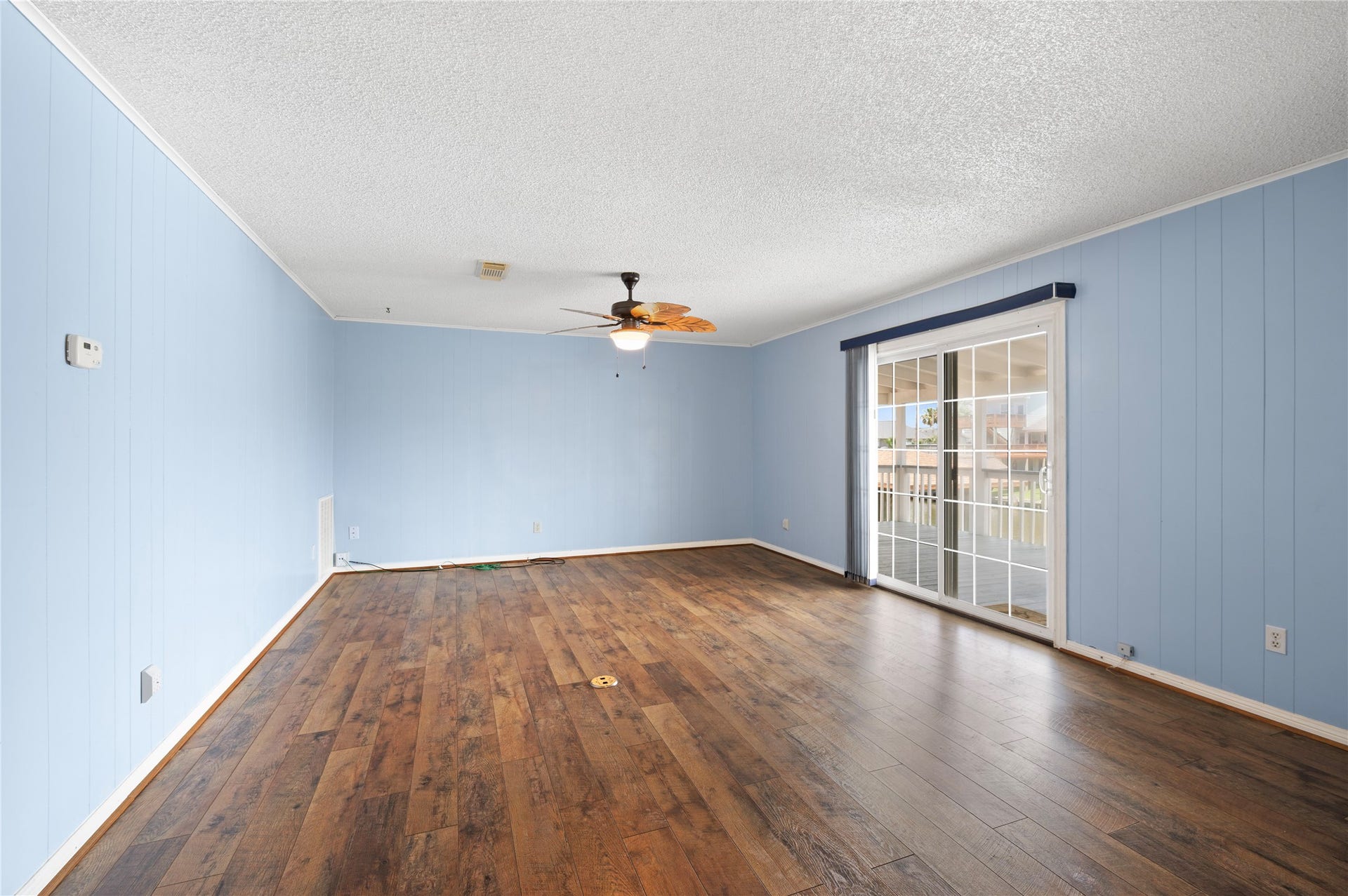 920 Bonita Street, Bayou Vista, TX 77563 920 Bonita Street, Bayou Vista, TX 77563