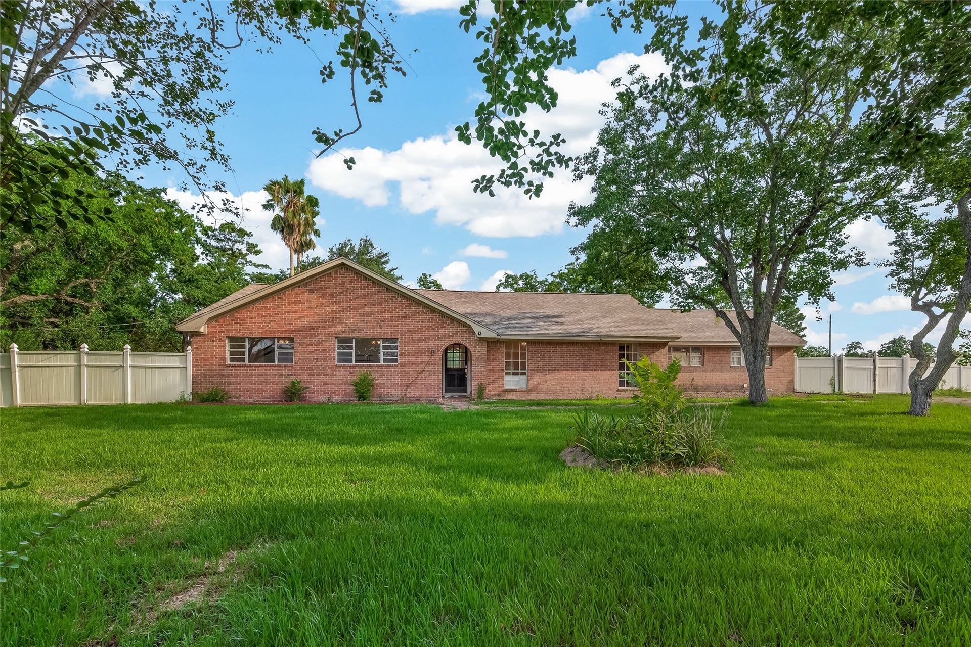 11029 Fm-1764, Santa Fe, TX 77510 11029 Fm-1764, Santa Fe, TX 77510