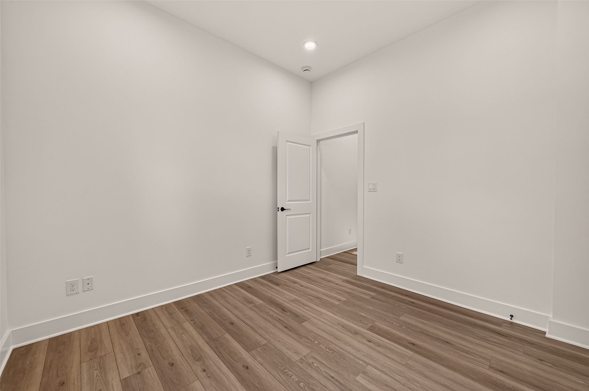 3313 Sampson Street, Houston, TX 77004 3313 Sampson Street, Houston, TX 77004
