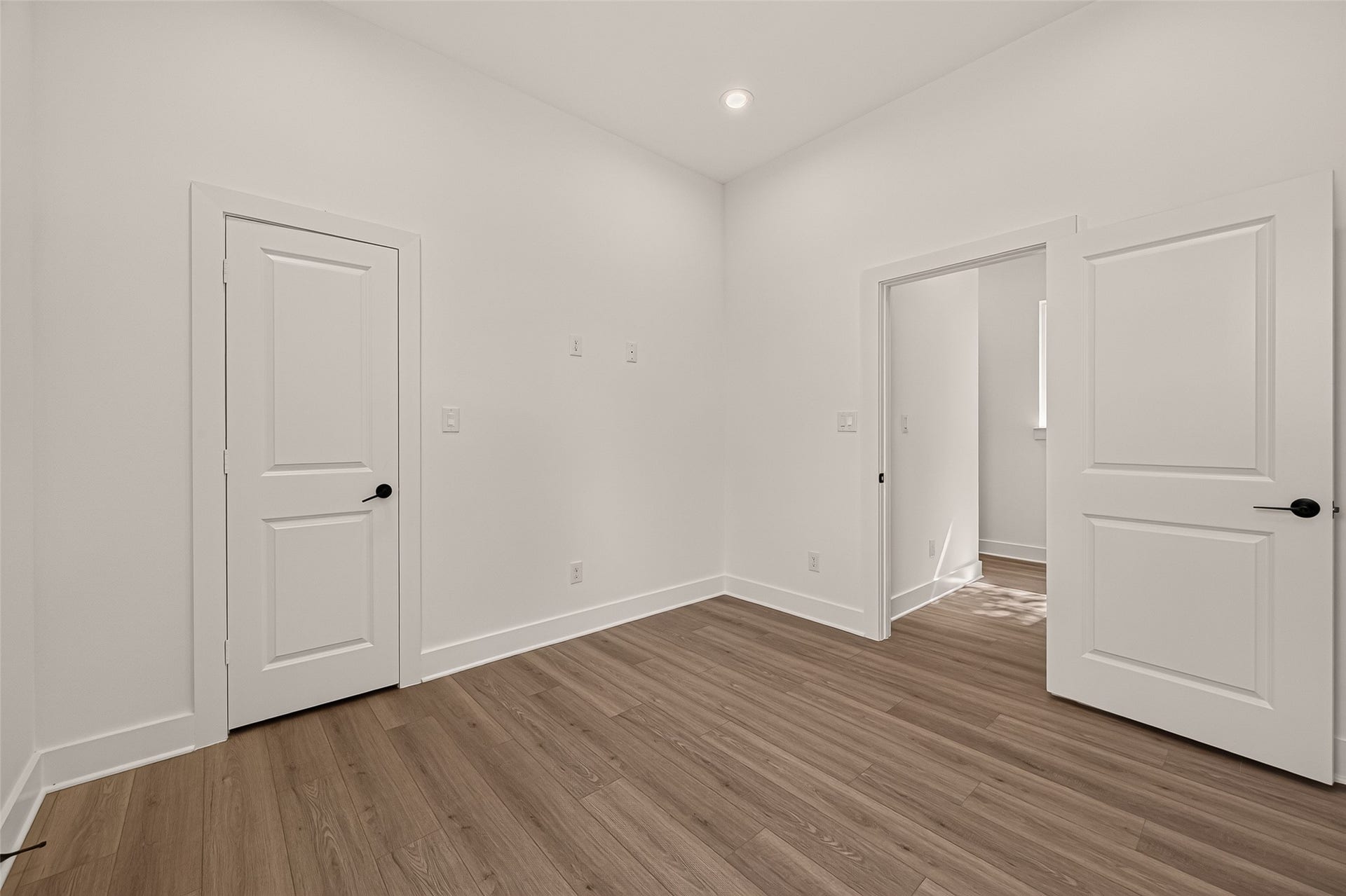 3313 Sampson Street, Houston, TX 77004 3313 Sampson Street, Houston, TX 77004