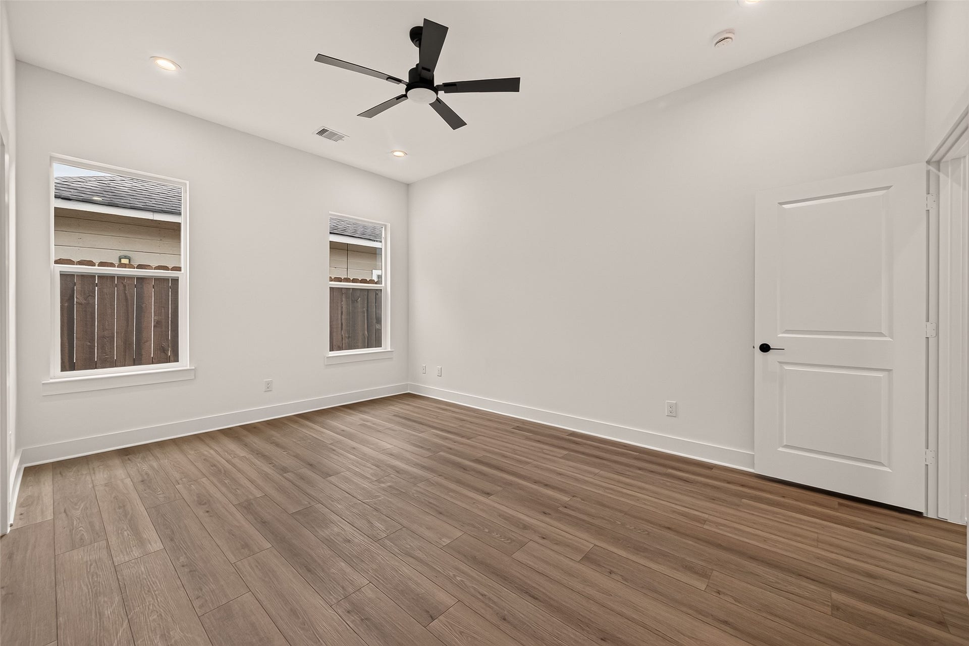 3313 Sampson Street, Houston, TX 77004 3313 Sampson Street, Houston, TX 77004