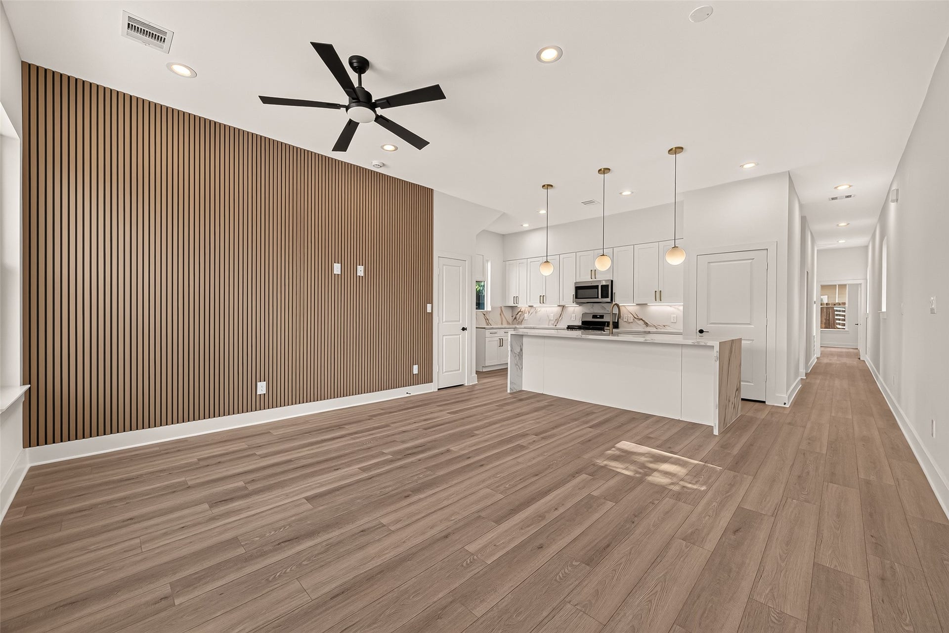 3313 Sampson Street, Houston, TX 77004 3313 Sampson Street, Houston, TX 77004