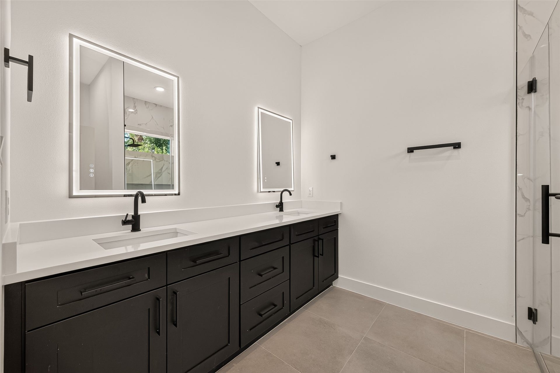3313 Sampson Street, Houston, TX 77004 3313 Sampson Street, Houston, TX 77004