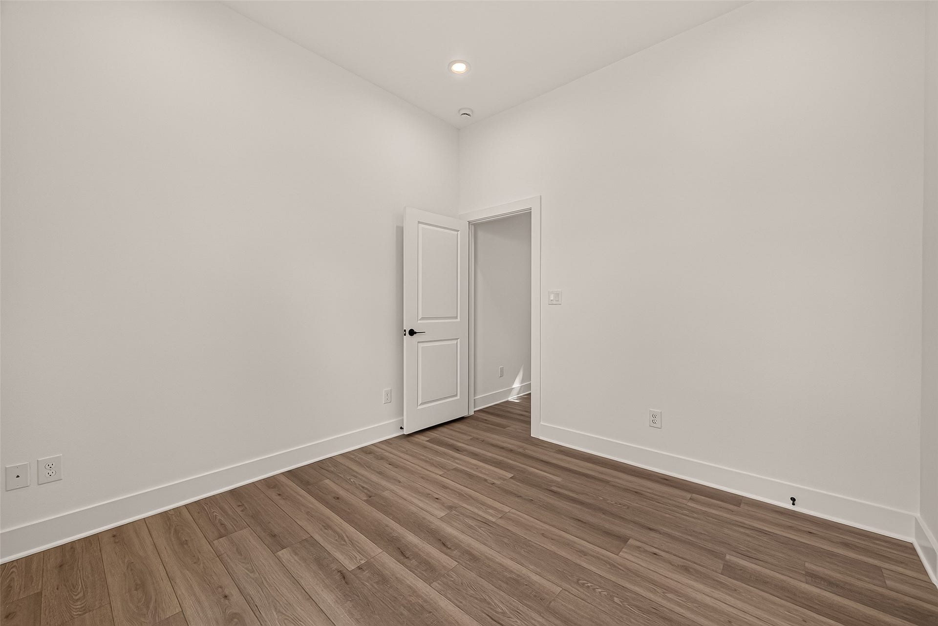 3313 Sampson Street, Houston, TX 77004 3313 Sampson Street, Houston, TX 77004