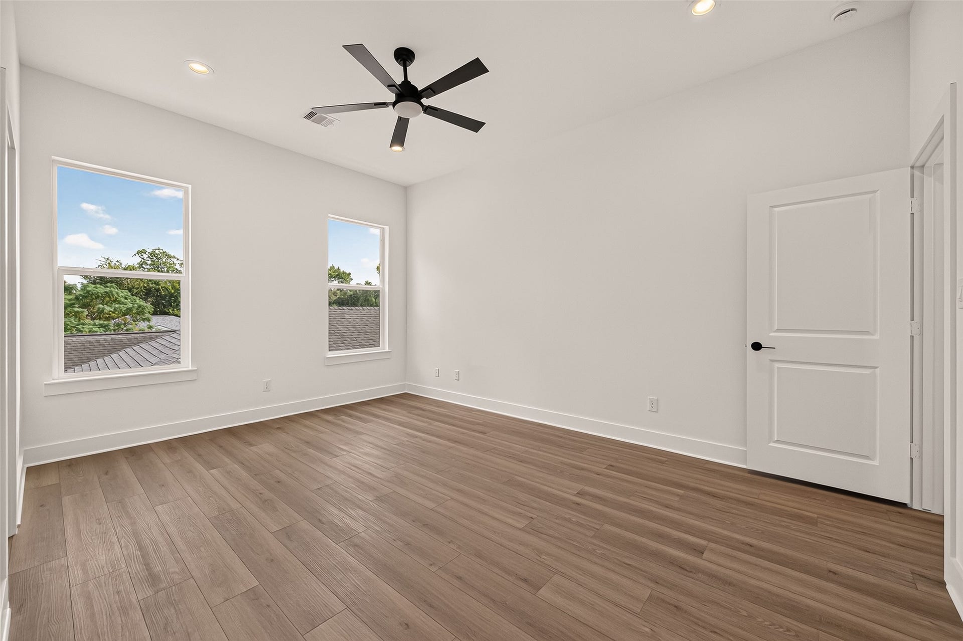 3313 Sampson Street, Houston, TX 77004 3313 Sampson Street, Houston, TX 77004
