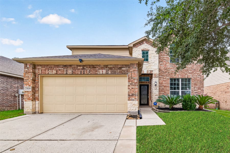 Property photo for 3508 Oakville Drive, Conroe, TX
