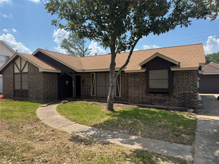 Property photo for 2716 Stratford St Street, Pearland, TX