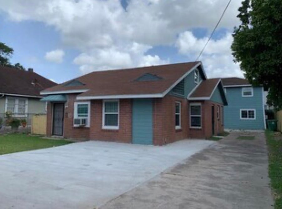 Property photo for 207 Frawley Street, Houston, TX