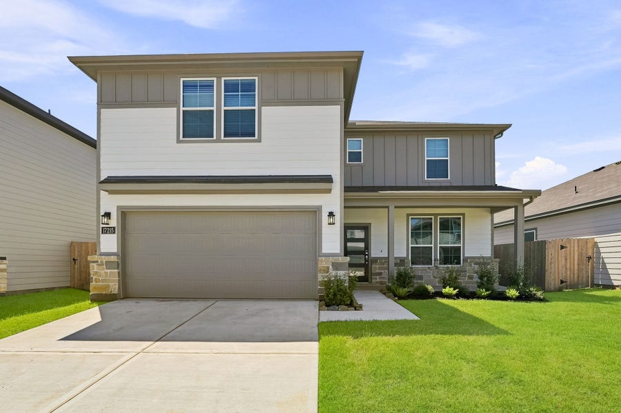 Property photo for 17215 White Peace Drive, Waller, TX